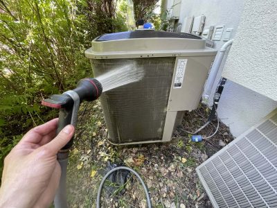 use-garden-hose-rinse-ac-coils use-garden-hose-rinse-ac-coils